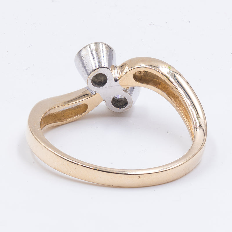 Vintage contrarier ring in 14k gold with 2 diamonds (0.20 ct), 1970s