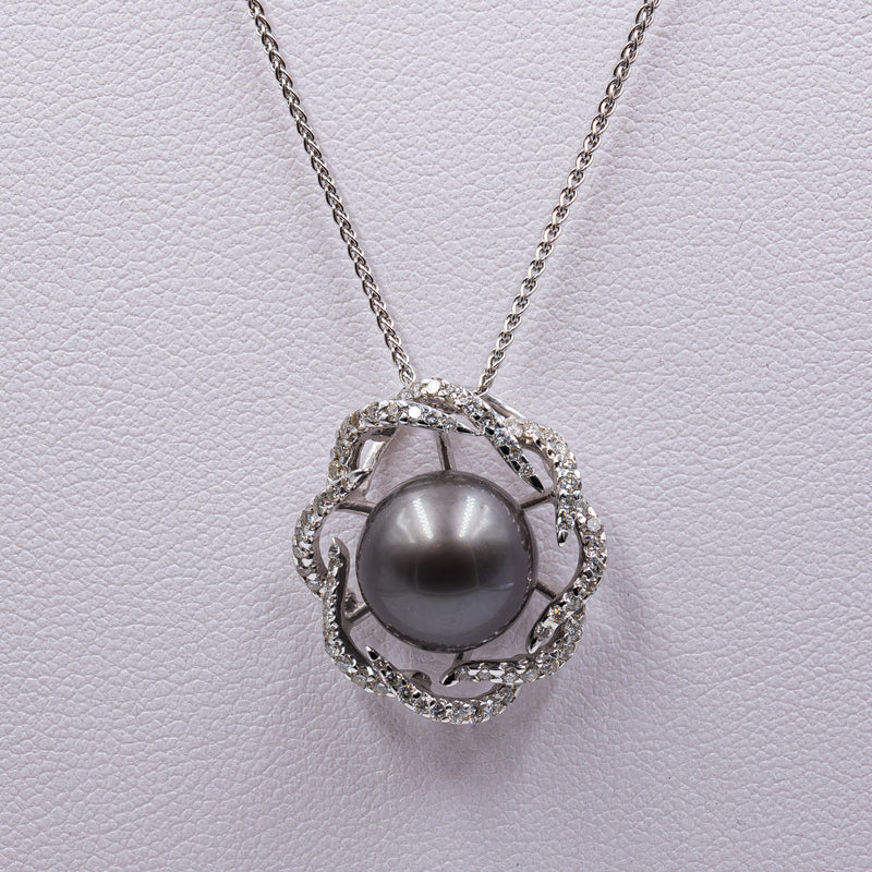 Collana in oro bianco 18k con perla grigia e diamanti, anni '80