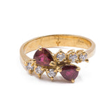 Vintage 18K yellow gold ring with diamonds (0.20ctw approx.) And pear cut rubies, 70s / 80s