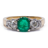Vintage 18k gold ring with central emerald and old cut diamonds (0.50ct), 1940s