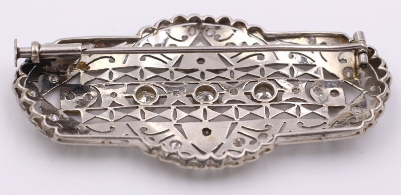 Spilla in platino decò interamente ricoperta di diamanti taglio brillante , anni 20/30 - Antichità Galliera