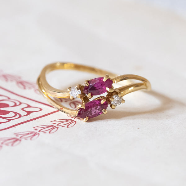 Vintage 18K gold ring with rubies and diamonds, 1970s