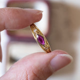 Vintage ring in 18K gold with ruby and diamonds, 1960s
