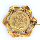 Vintage 18 Karat Gold Brosche mit 24 Karat Gold Britisches Pfund und Rubine. Ende der 60er Jahre