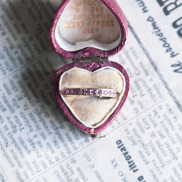 Eternity ring in 14K gold with rubies (0.45ct approx.), 1970s