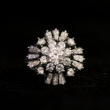 Vintage "Ballerina" ring in 18K white gold with brilliant and baguette cut diamonds (2.92ctw approx.), 50s / 60s