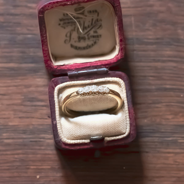 Anello antico in oro 18K con diamanti di taglio vecchio (0.50ctw ca.), anni '10/'20