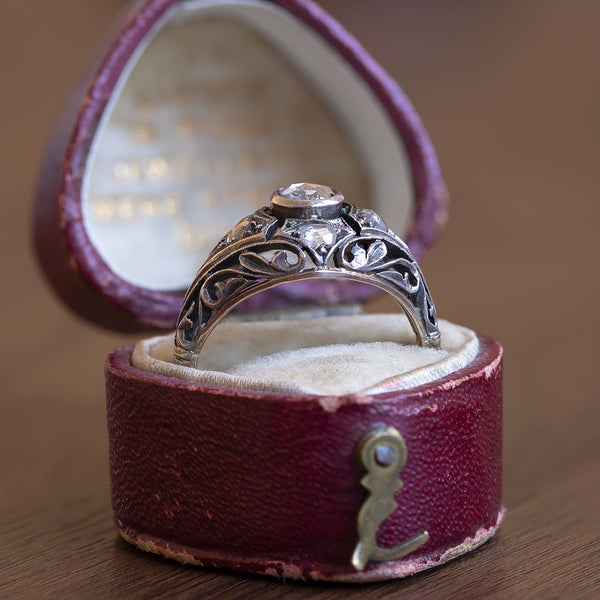 Bague Art Déco en or 18 carats et diamants, années 1920/1930