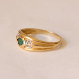 18K gold band ring with emerald, 60s / 70s