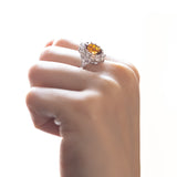Vintage 14K white gold daisy ring with citrine quartz (approx.2.40ct) and diamonds (approx.0.72ctw), 60s / 70s