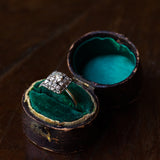 Vintage 18 Karat Weißgold Ring mit Diamanten (Mitte ca. 0.30 ct), 50er Jahre