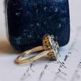 Vintage Ring aus 18 Karat Gold mit zentralem Topas und Diamanten, 40er / 50er Jahre