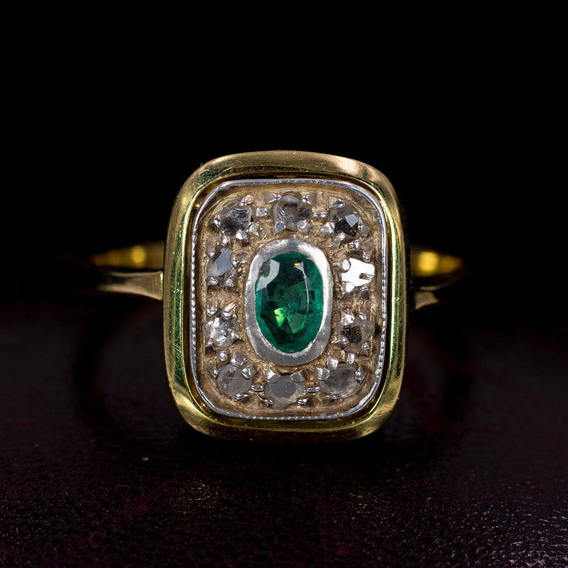 Anello antico in oro 18K, con smeraldo e rosette di diamante, anni ‘40 - Antichità Galliera