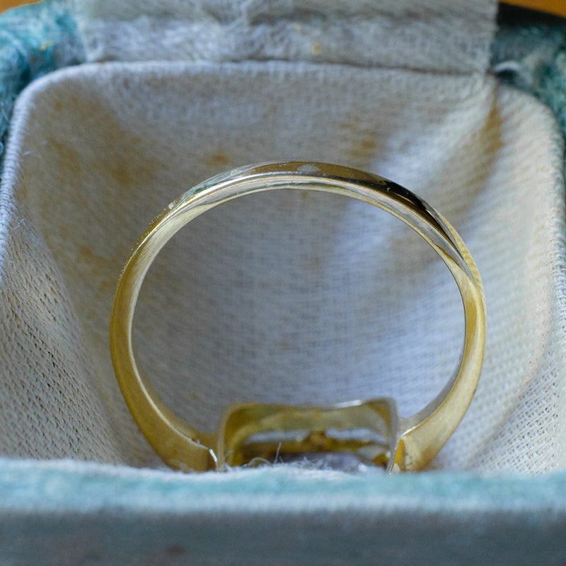 Anello antico in oro 18K con smeraldo e rosette, anni '40 - Antichità Galliera