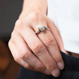 Antiker Ring aus 18 Karat Gold und Silber mit Diamanten und Perlen, 40er Jahre