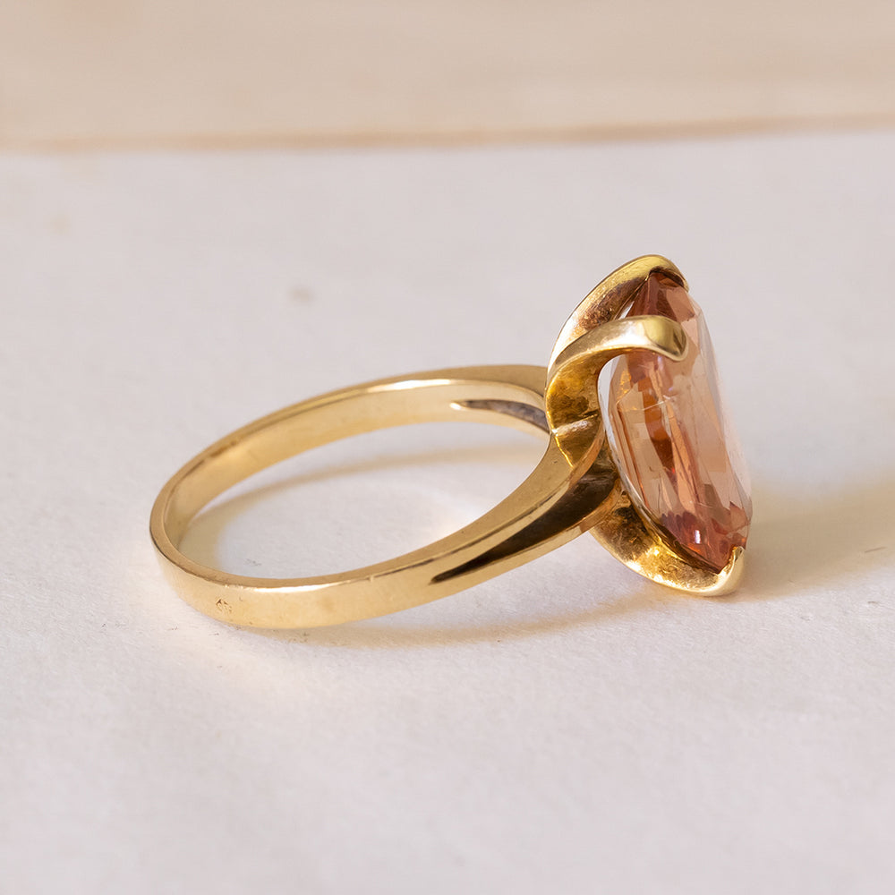 Anello da cerimonia in oro giallo, topazio e diamanti - Asta Argenti, gioielli, orologi da polso e