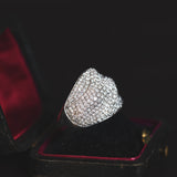 Bague en or blanc 14 carats avec pavé de diamants taillés en brillant, années 1980