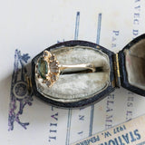 Anello vintage in oro 14K con zaffiro verde e diamanti, anni '60
