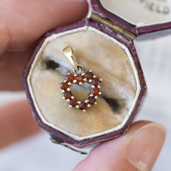 Vintage 8K gold pendant with garnets, 1950s