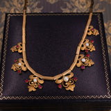 Vintage Halskette aus 18 Karat Gold, mit Rubinen und Perlen, 60er Jahre - Antichità Galliera