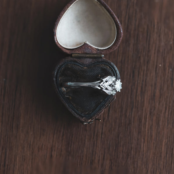 Anello in oro bianco 18K con diamanti (0.30ctw)