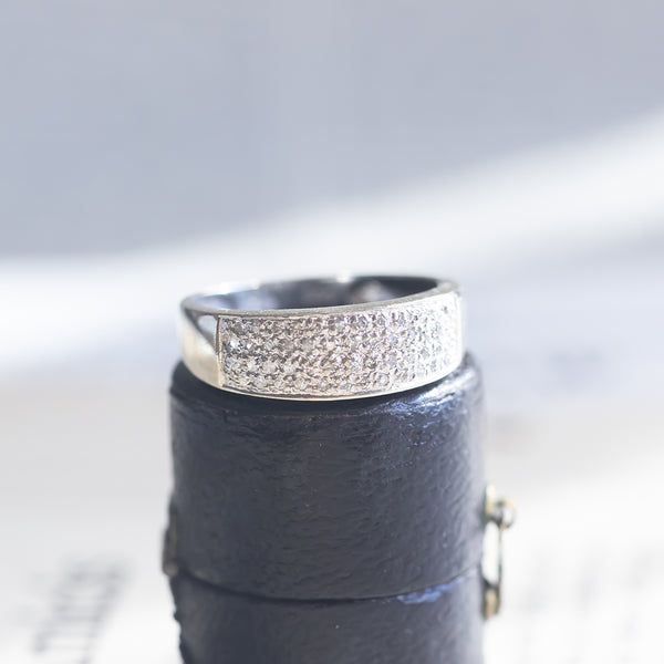 Vintage ring in 14K white gold with pavé diamonds, 80s / 90s