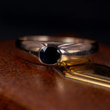 Vintage 9K gold ring with central sapphire, 60s - Antichità Galliera