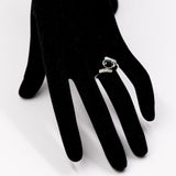 Vintage Ring aus 18 Karat Weißgold mit Saphiren (1.5 Karat) und Diamanten (0.08 Karat), 80er Jahre