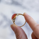 Vintage 18K gold ring with cabochon cut coral, 50s