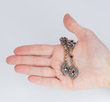 Orecchini in stile antico in oro 14K, con rubini e rosette di diamante