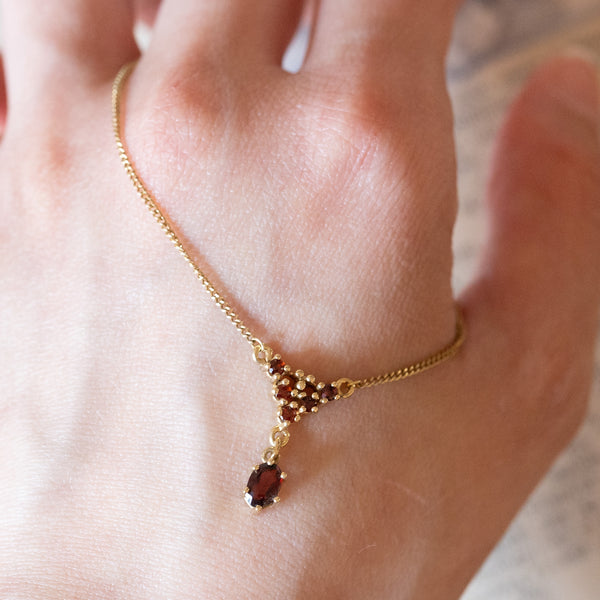 Vintage 8K gold and garnet necklace, 1950s