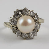 Anello in oro bianco con perla e diamanti a taglio brillante. Anni 20 - Antichità Galliera