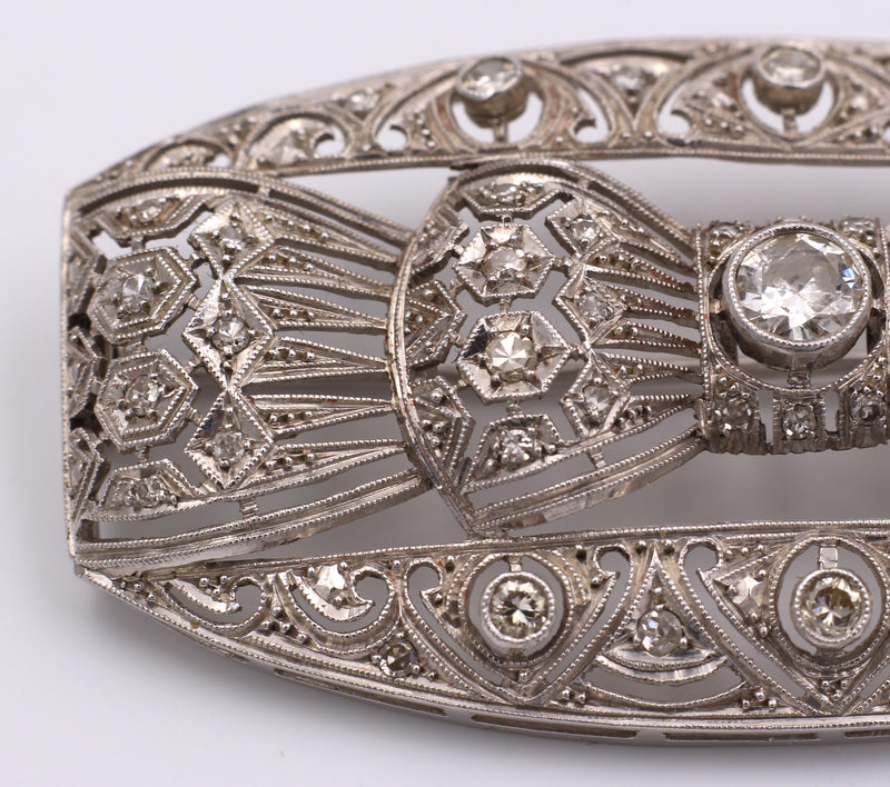 Spilla Art Decò in platino con diamanti taglio brillante, anni 30 - Antichità Galliera