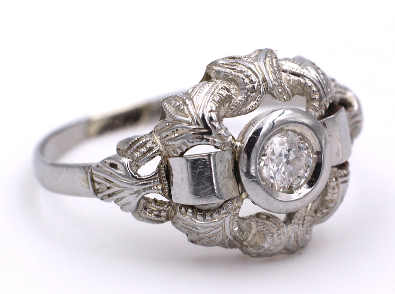 Anello in oro bianco con diamante taglio brillante centrale , anni 30 - Antichità Galliera