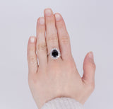 Vintage 18k white gold ring with central sapphire and side brilliant cut diamonds (approx. 1ct), 60s Antichità Galliera