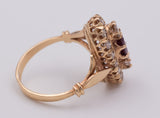 Anello vintage in oro con rubino centrale e diamanti taglio brillante , anni 60