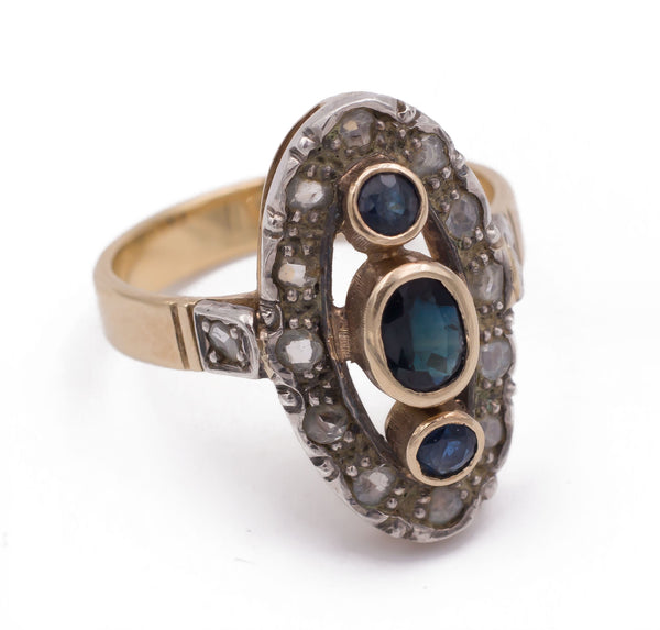 Bague ancienne en or et argent avec saphirs et diamants, début des années 1900