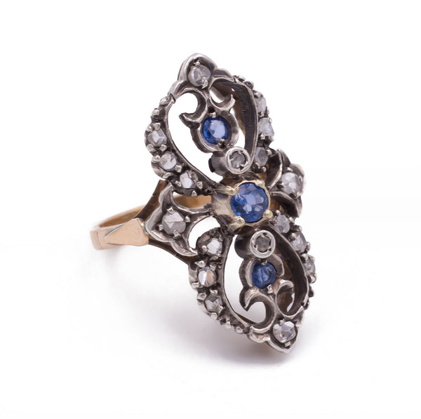 Antique gold and silver ring with sapphires and diamonds, around 1920