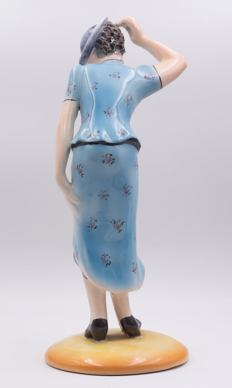 Ceramica Tosin raffigurante donna con cappello ,anni 30
