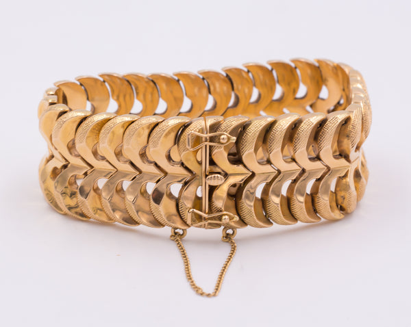 Vintage 18k gold bracelet from the 1950s