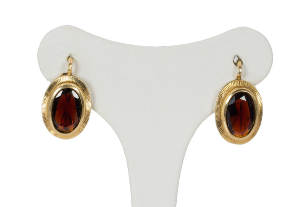 Vintage gold earrings with garnets, 1940s