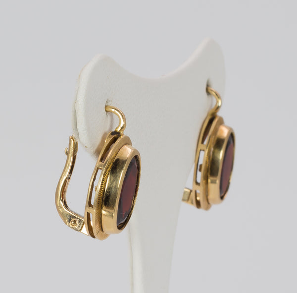 Vintage gold earrings with garnets, 1940s