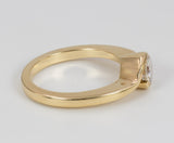 Vintage 18k gold ring with a brilliant cut diamond of approx. 0.7 ct. 70's