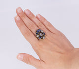 Antiker Ring aus 18 Karat Gold mit Saphiren im Birnenschliff und Diamantrosetten, 30er Jahre - Antichità Galliera