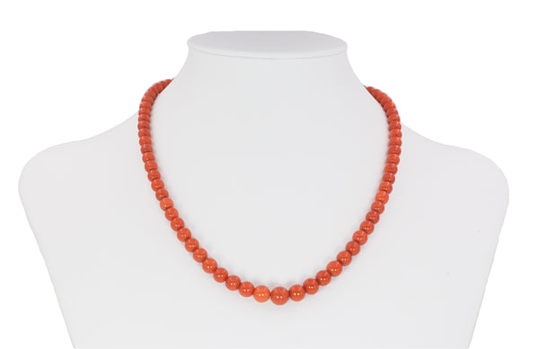 Collier vintage sphérique en corail méditerranéen, 1960