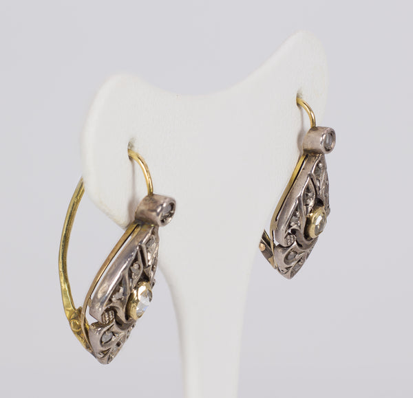 Boucles d'oreilles anciennes en or 18 carats et argent avec rosettes de diamants, début des années 1900