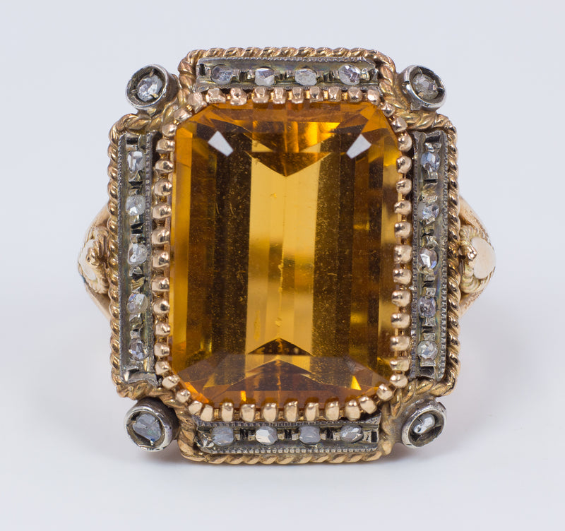 Bague en or 18 carats avec quartz citrine et rosettes de diamants, années 1960