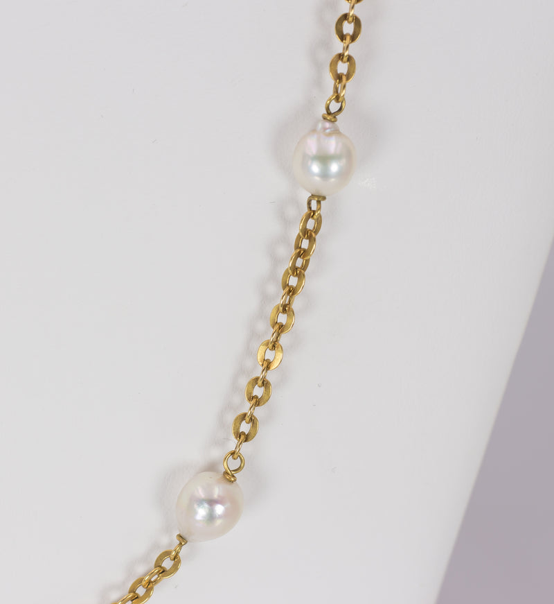 Vintage necklace in 18k gold with scaramazze pearls, 1960s