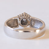 Vintage Ehering aus 14 Karat Weißgold mit Diamant + Gänseblümchenring (ca. 0.35 Karat), 70er Jahre