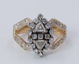 Vintage zweifarbiger Ring aus 18 Karat Gold mit dreieckigen und runden Diamanten, 80er Jahre